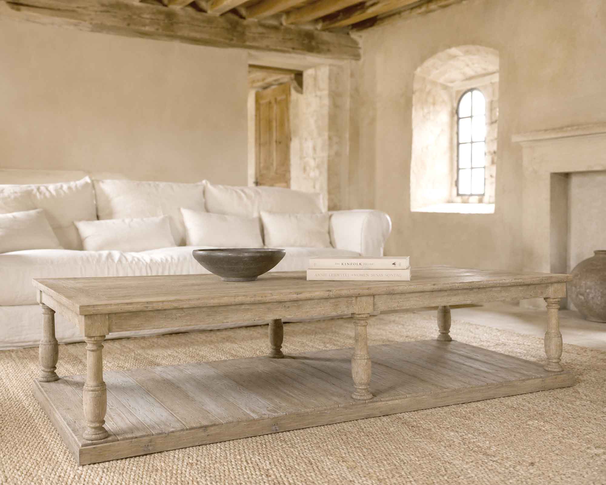 Belgische Eleganz &ndash; Couchtisch Harvey